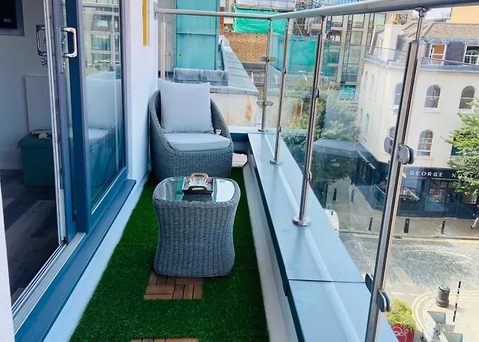 Luxury Shoreditch Penthouse!